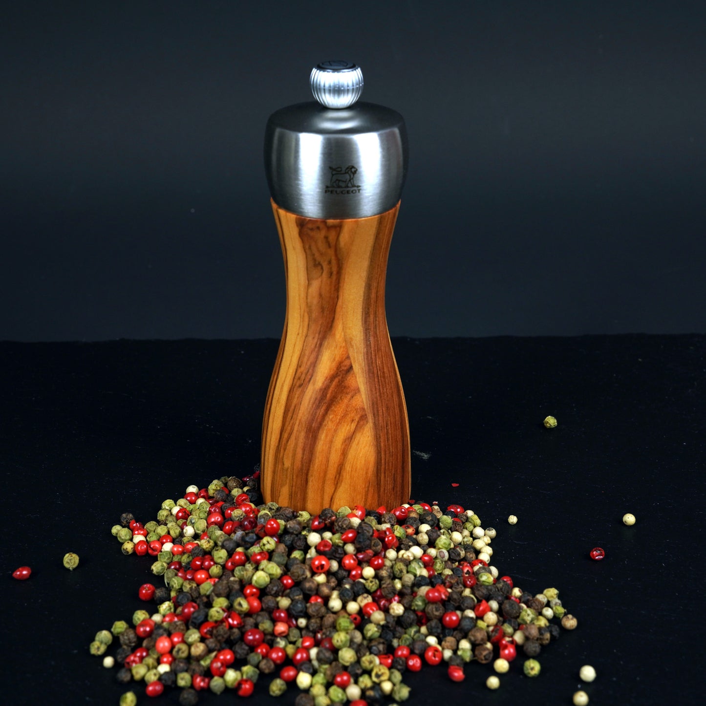 Peugeot FIDJI Pfeffermühle aus Olivenholz