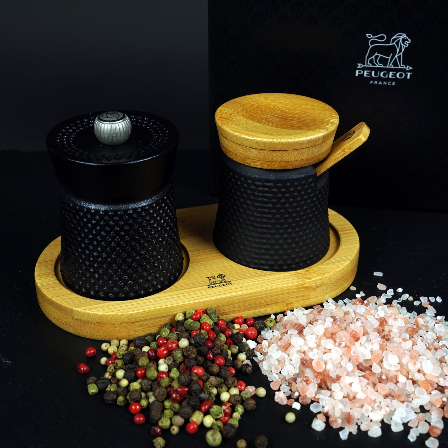 Peugeot BALI Gusseisen Pfeffermühle und Salzgefäß im Set