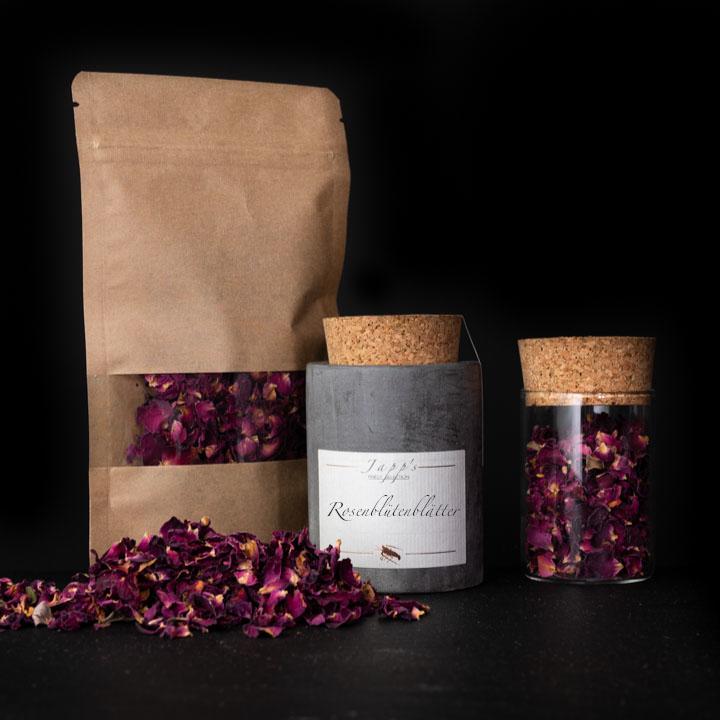 Rosenblütenblätter